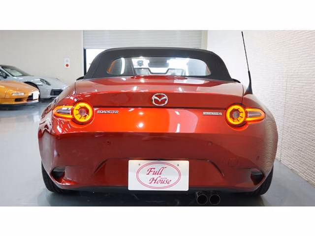 MAZDA ROADSTER