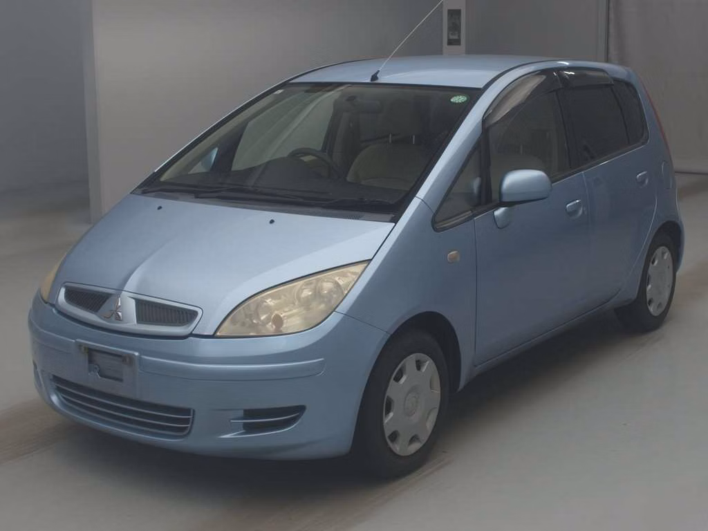 MITSUBISHI COLT