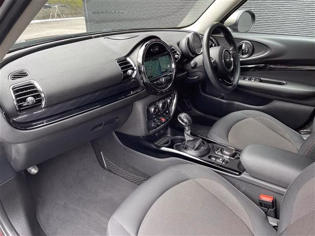 MINI CLUBMAN