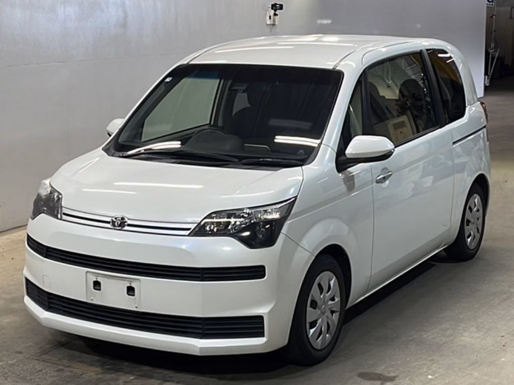 TOYOTA SPADE