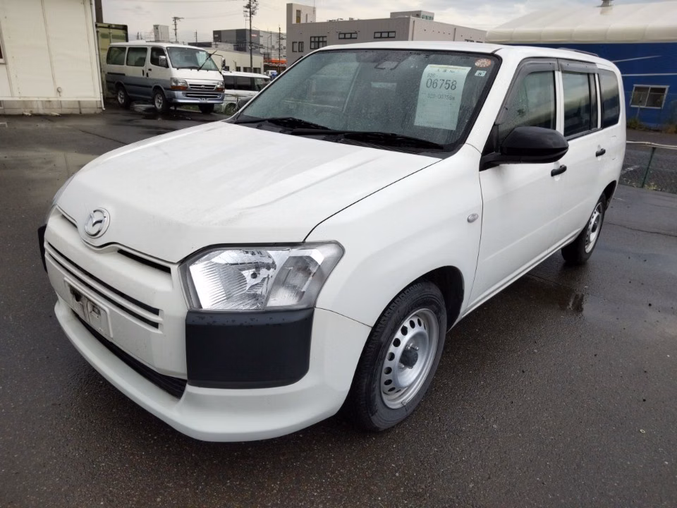 MAZDA FAMILIA