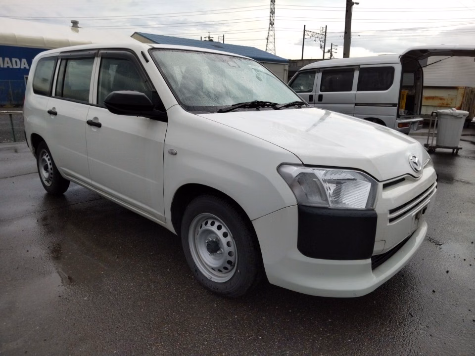 MAZDA FAMILIA