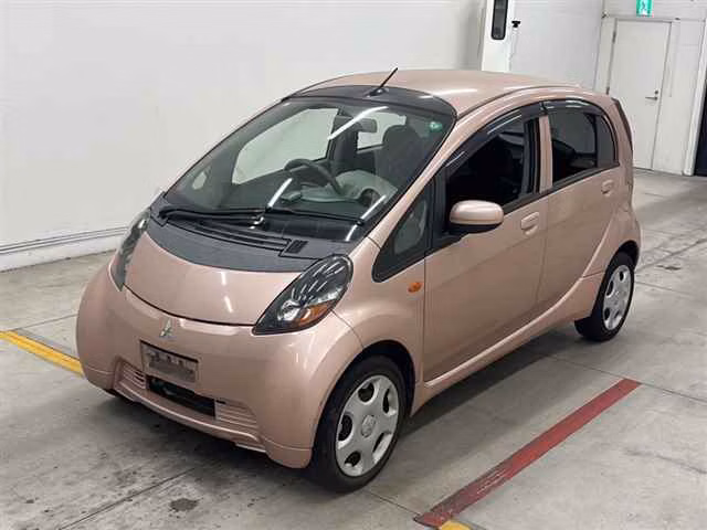MITSUBISHI I