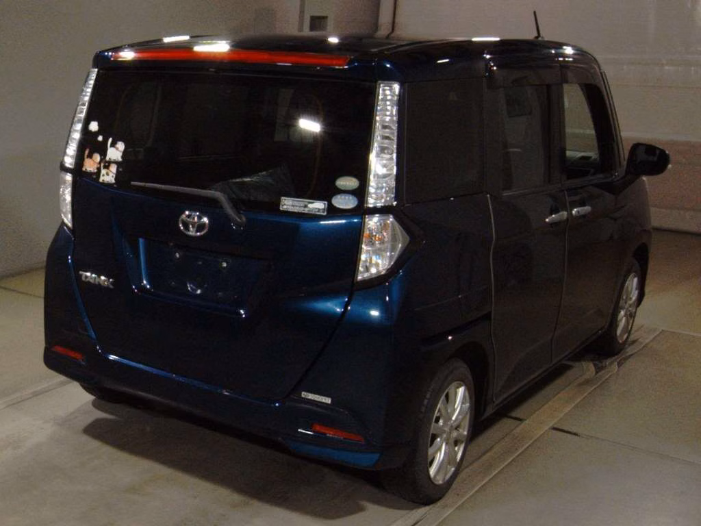 TOYOTA TANK
