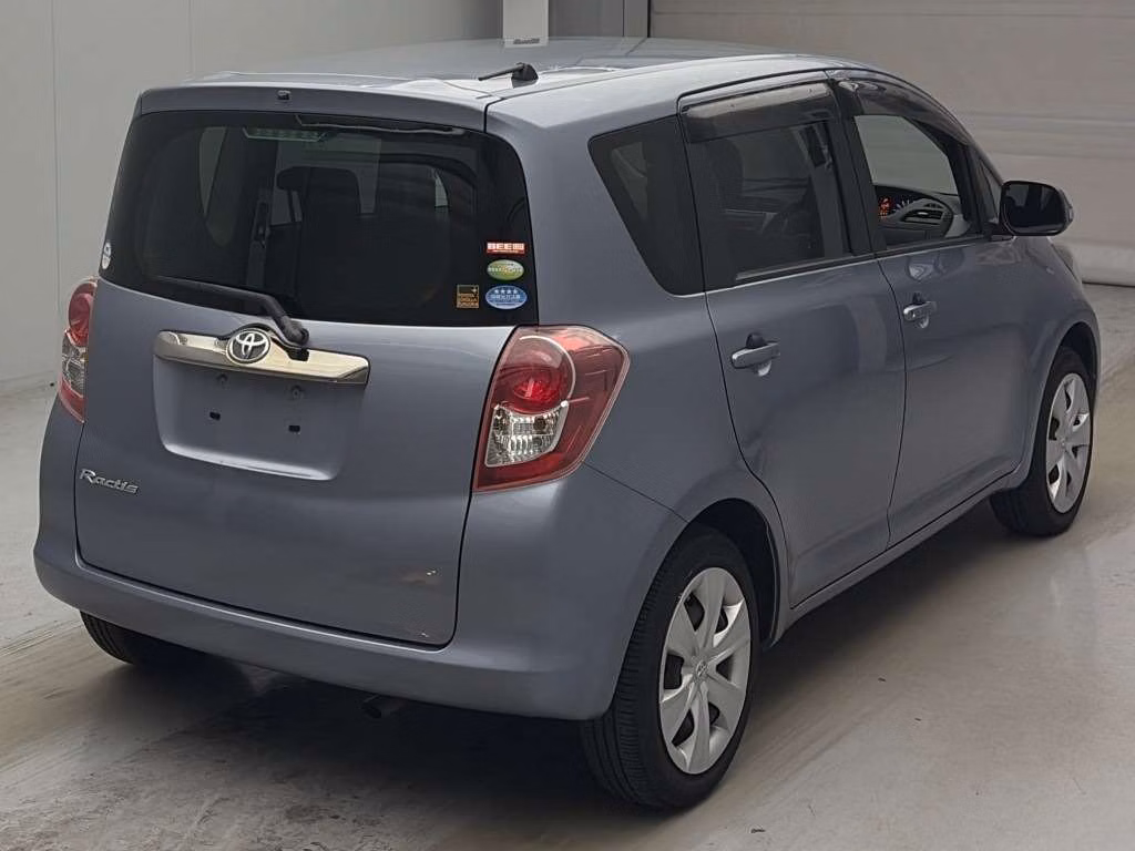 TOYOTA RACTIS