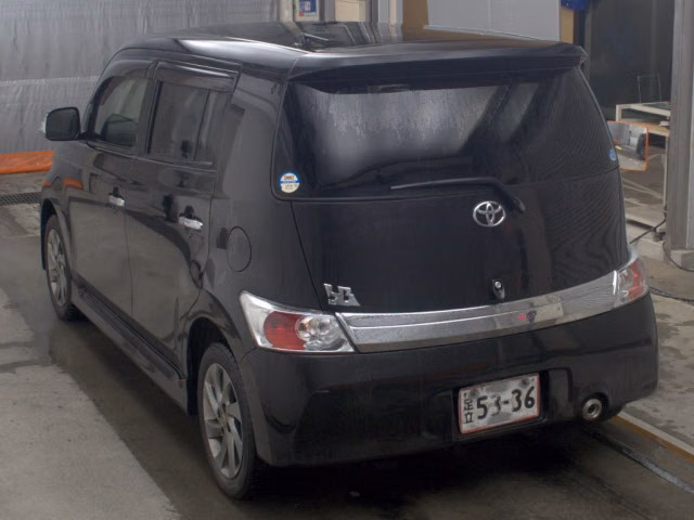 TOYOTA BB