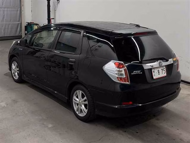 HONDA FIT SHUTTLE