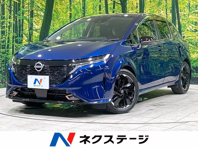 Nissan Aura