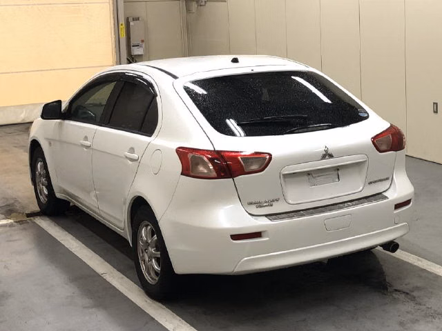 MITSUBISHI LANCER