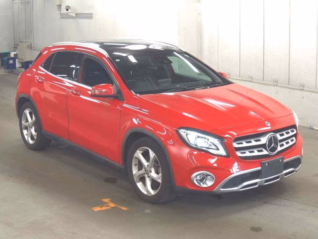 MERCEDES-BENZ GLA-CLASS