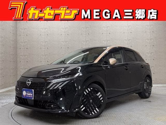 Nissan Aura