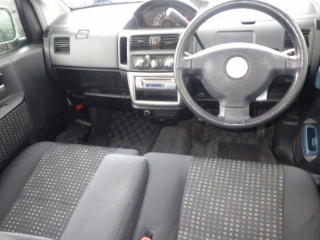 MITSUBISHI EK WAGON
