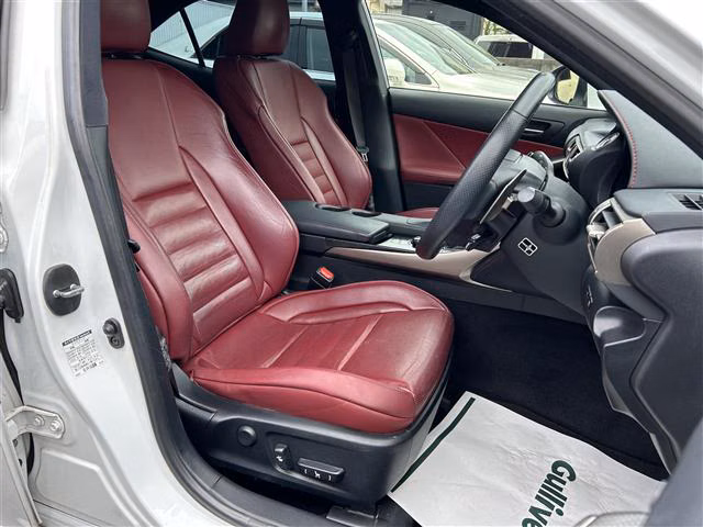 Lexus IS250