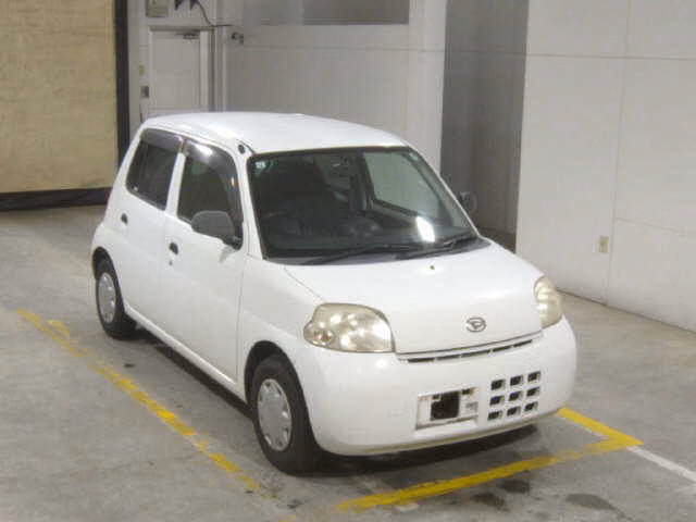 DAIHATSU ESSE