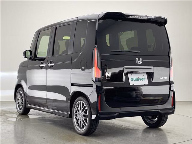 HONDA N-BOX