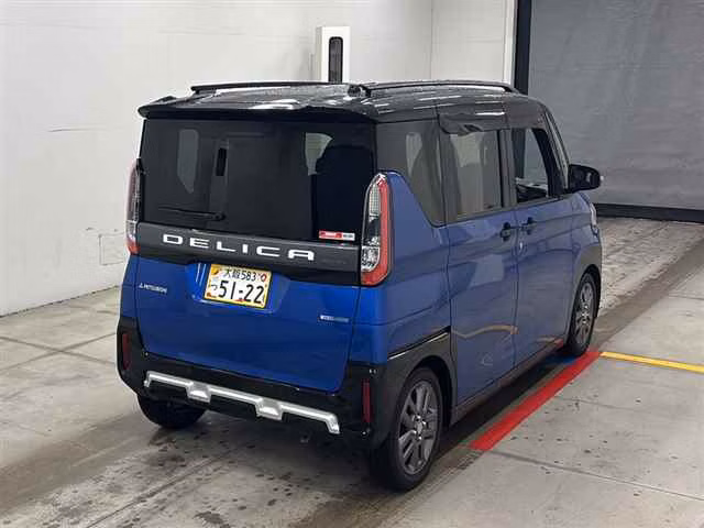 MITSUBISHI DELICA MINI
