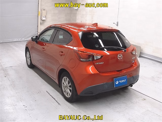 MAZDA DEMIO