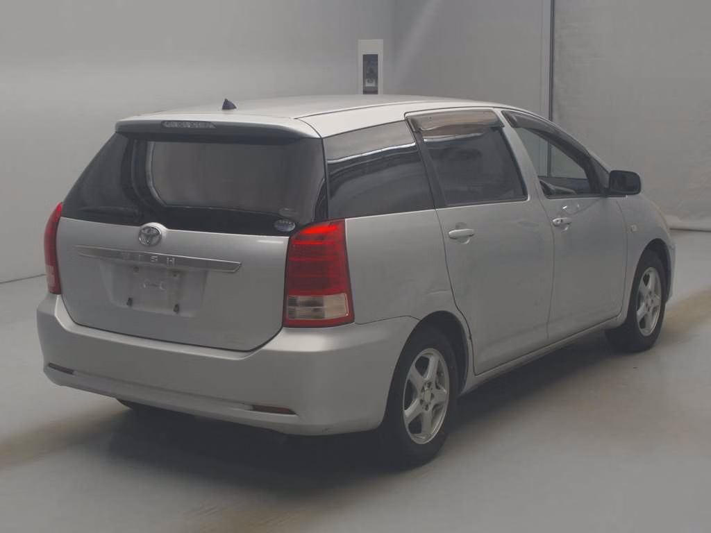 TOYOTA WISH