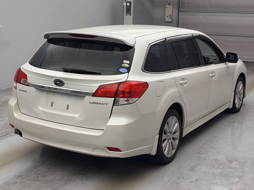 SUBARU LEGACY