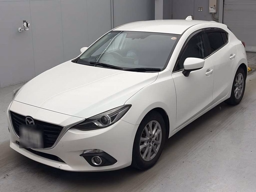 MAZDA AXELA