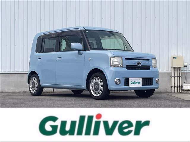 TOYOTA PIXIS SPACE