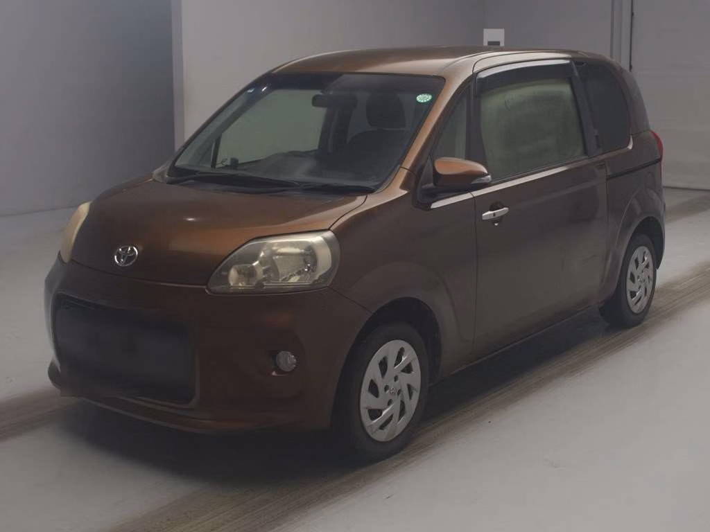 TOYOTA PORTE
