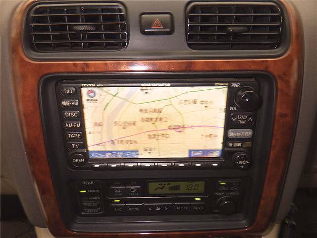 TOYOTA GRAND HIACE