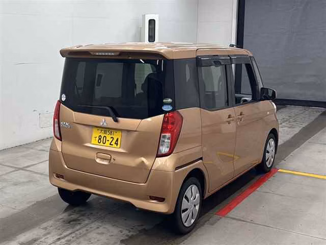 MITSUBISHI EK SPACE