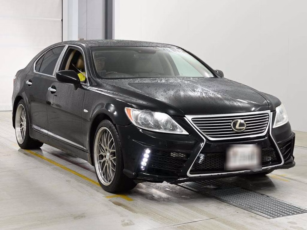 LEXUS LS460