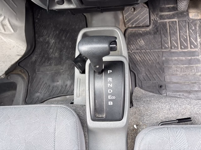 MITSUBISHI MINICAB MIEV