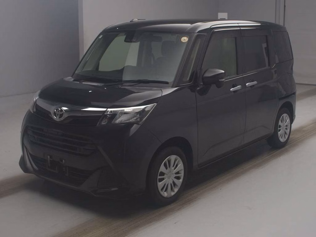 TOYOTA TANK