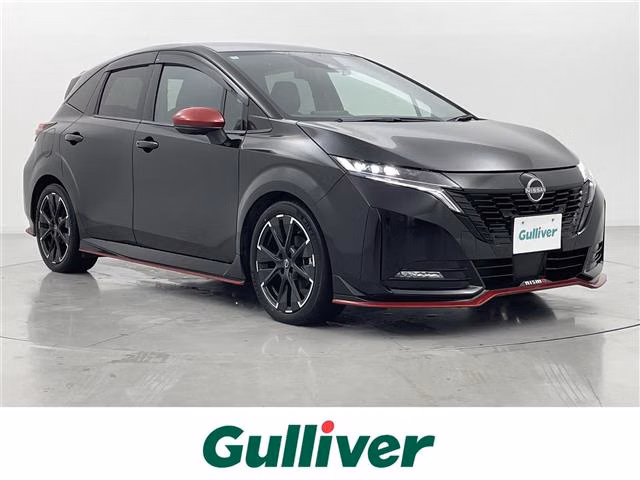 Nissan Aura