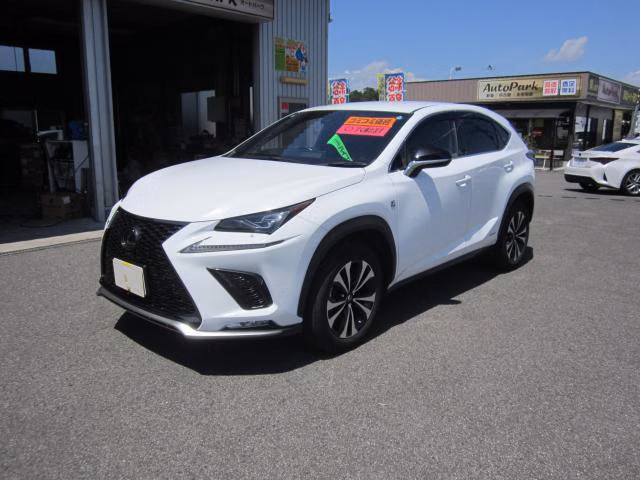 Lexus NX300h