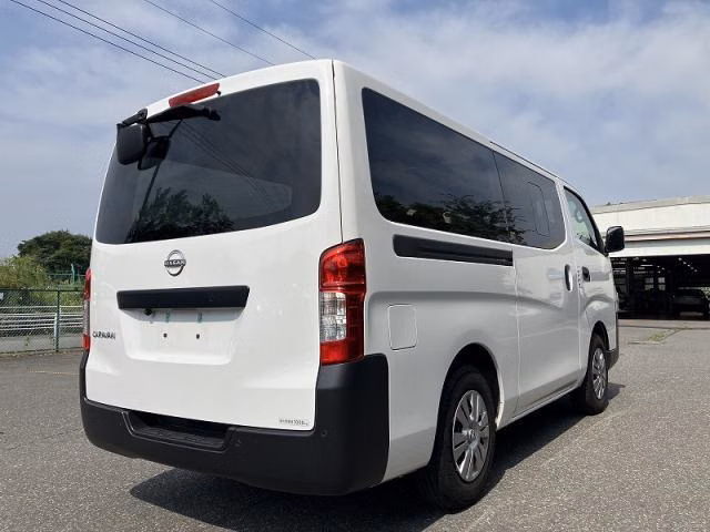 NISSAN CARAVAN