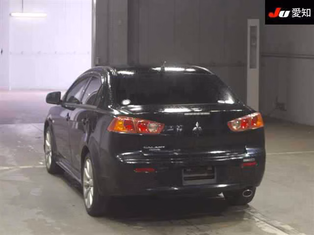 MITSUBISHI GALANT FORTIS