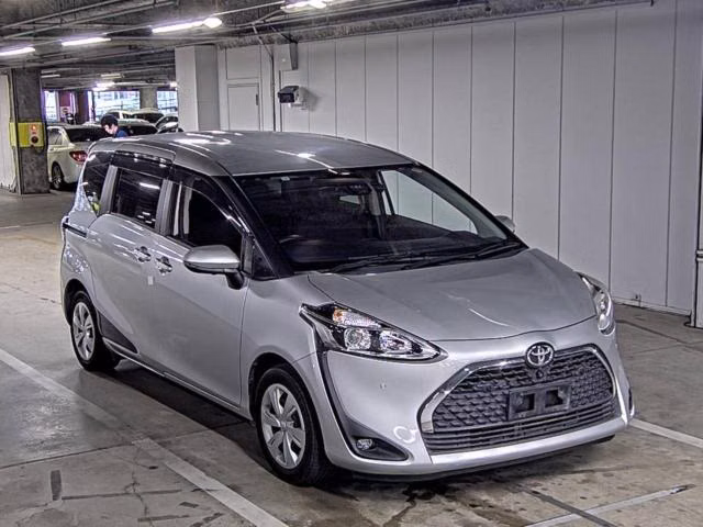 TOYOTA SIENTA