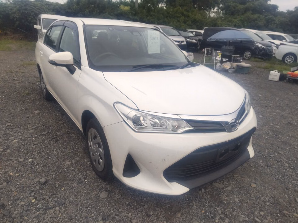 TOYOTA COROLLA AXIO