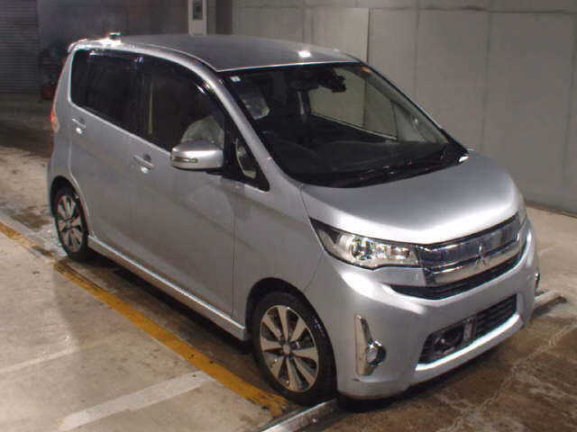 MITSUBISHI EK CUSTOM