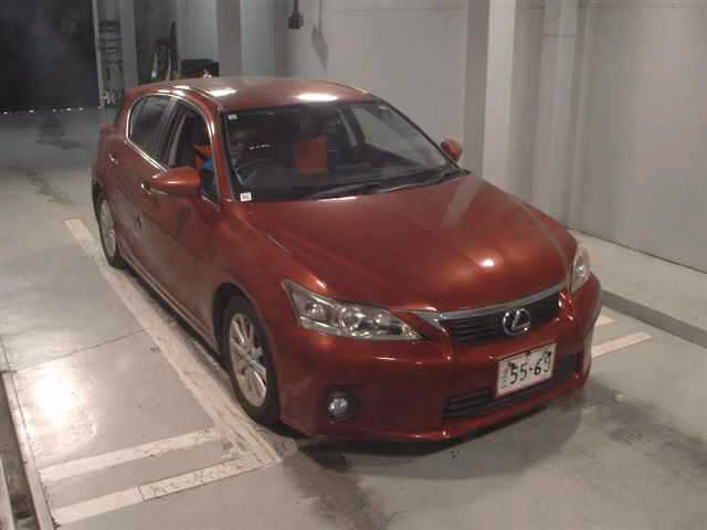 Lexus CT200h