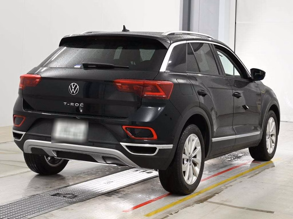 VOLKSWAGEN T-ROC