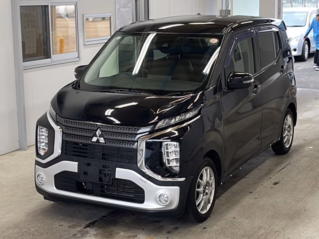 MITSUBISHI EK X