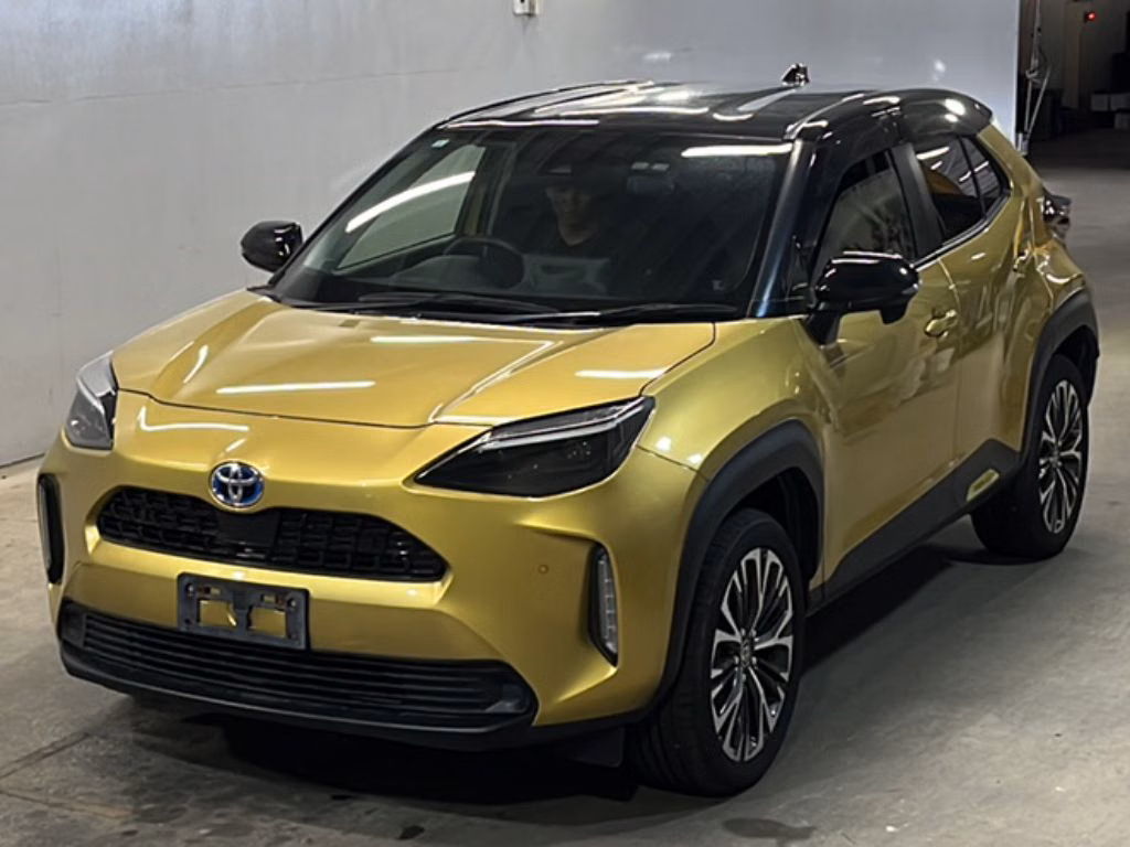 TOYOTA YARIS CROSS