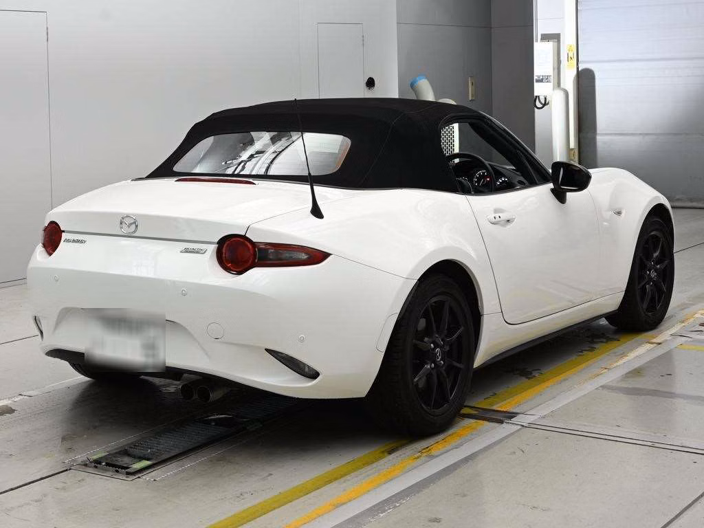 MAZDA MX-5