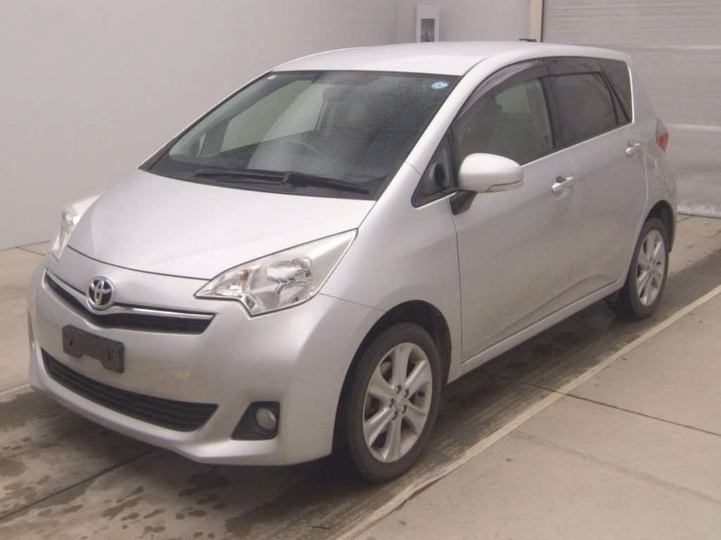 TOYOTA RACTIS