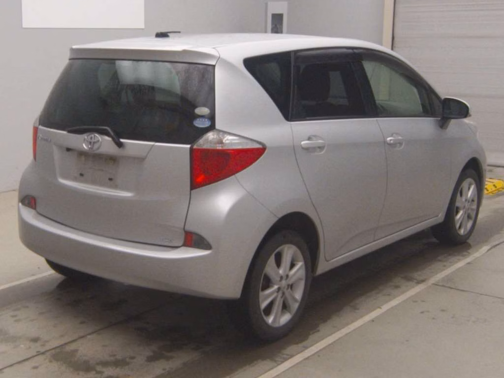 TOYOTA RACTIS
