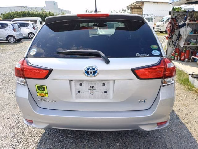 TOYOTA COROLLA FIELDER
