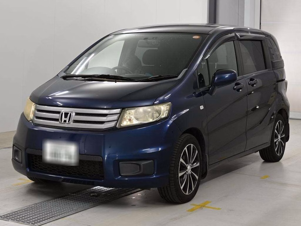 HONDA FREED SPIKE
