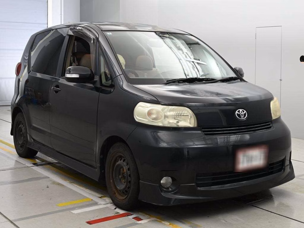 TOYOTA PORTE