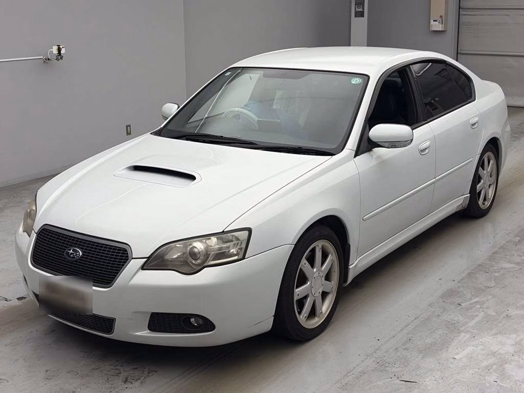 SUBARU LEGACY B4
