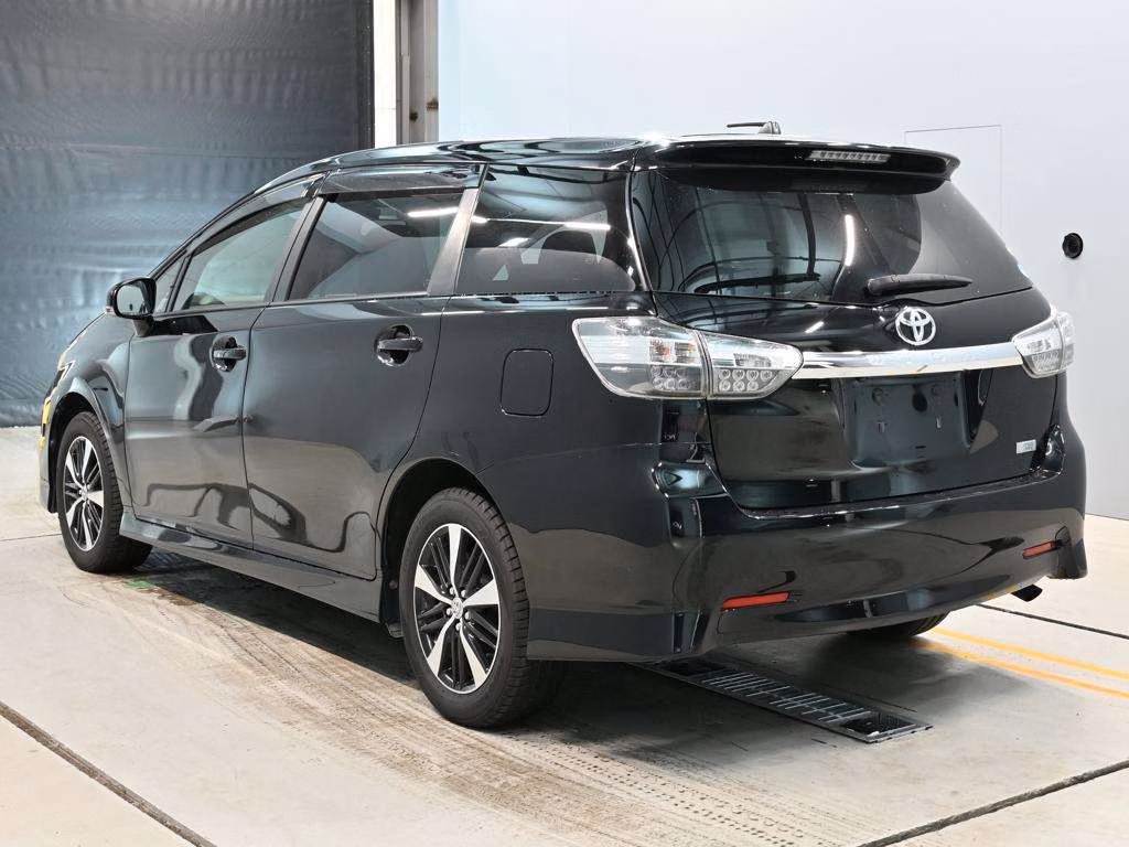 TOYOTA WISH